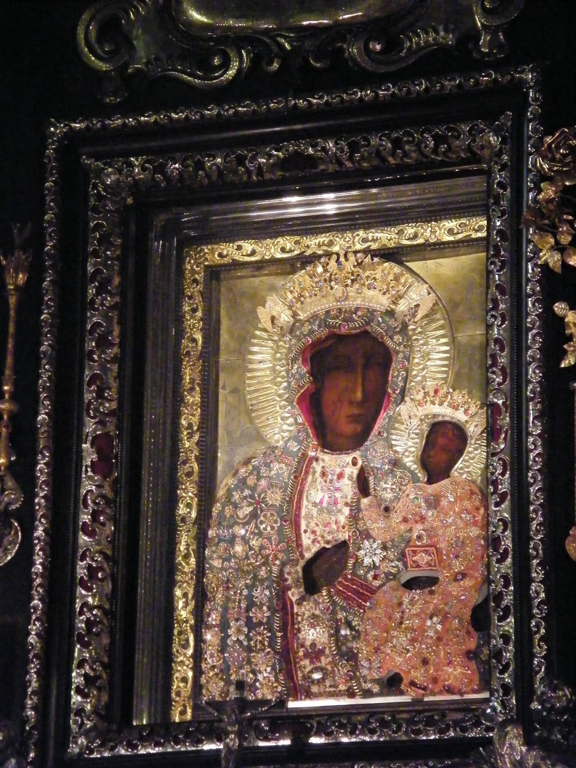 טיסה לוורשה והמשך לצ'נסטחובה