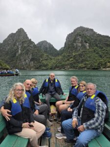 משפחת שרייבמן, טיול מאורגן לווייטנאם וקמבודיה, בפבוראר 2026