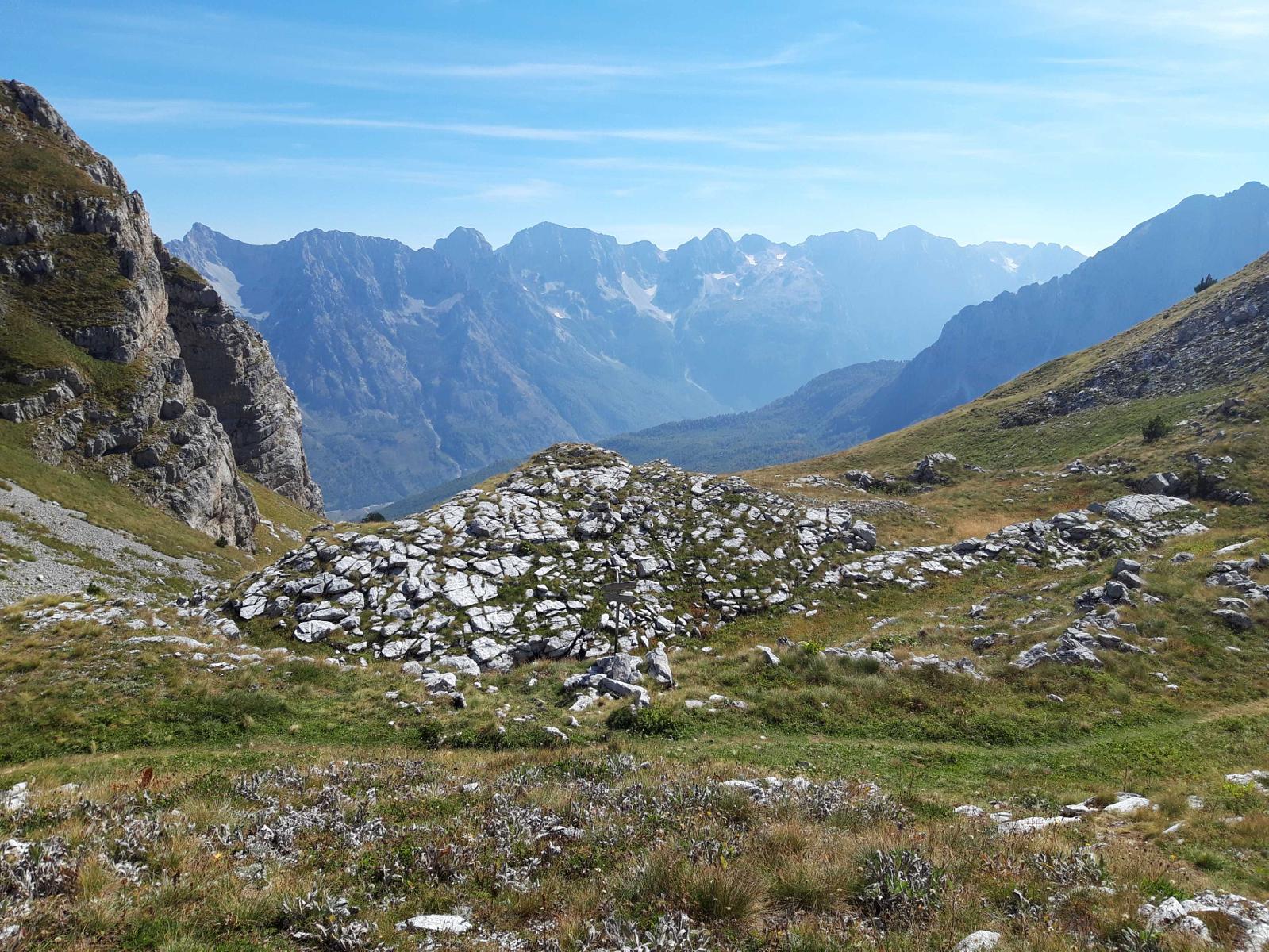 ואלבונה – פסגת רוסי – ואלבונה